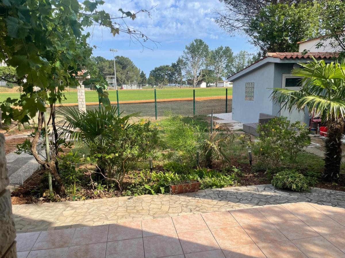 Enna Apartment A Meerblick Perfect Location Medulin Exterior foto