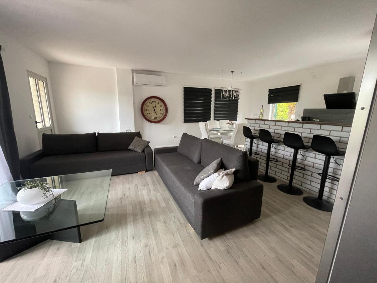 Enna Apartment A Meerblick Perfect Location Medulin Exterior foto